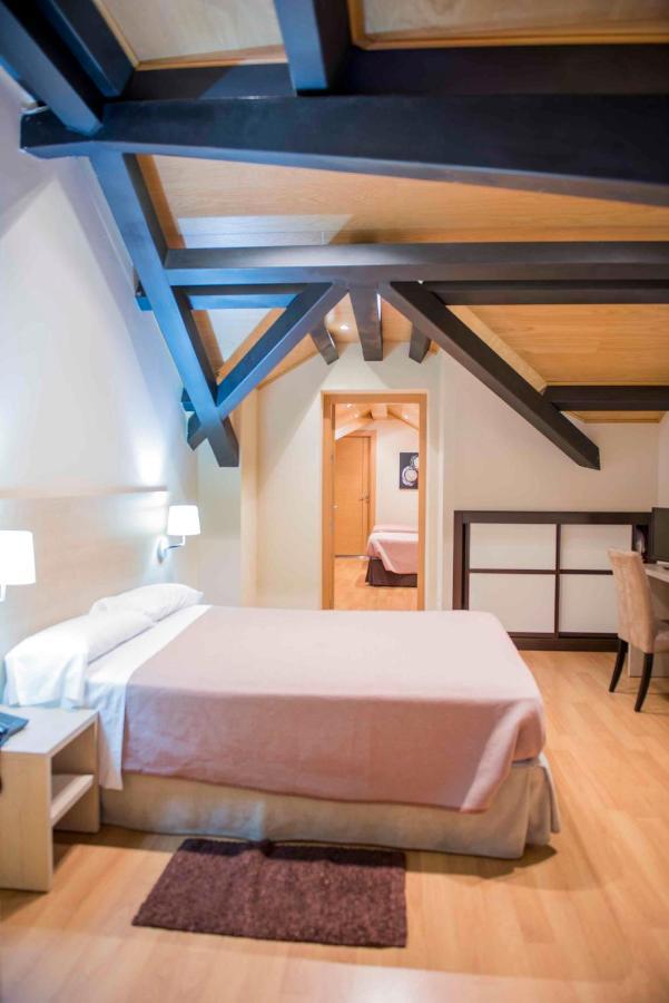 Hotel Meson De Erosa Herosa Eksteriør bilde